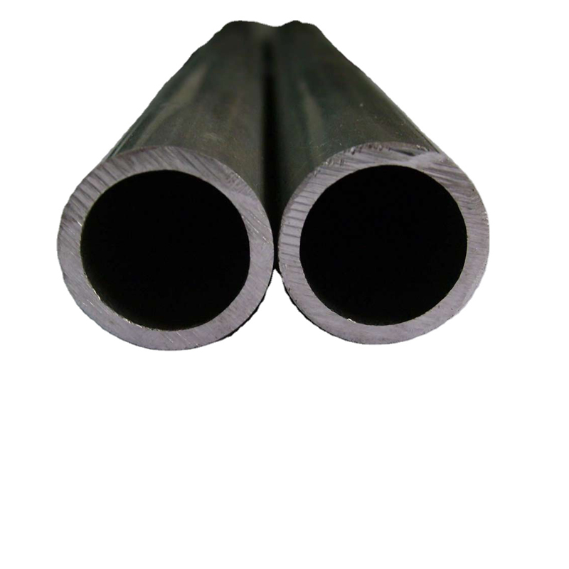 أنبوب فولاذي دقيق